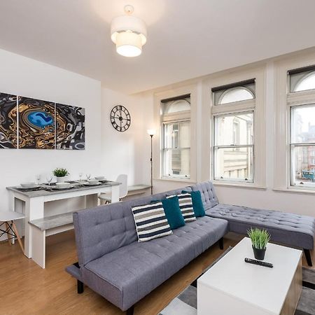 Superb Location, Lovely And Bright 2 Bed Daire Liverpool Dış mekan fotoğraf