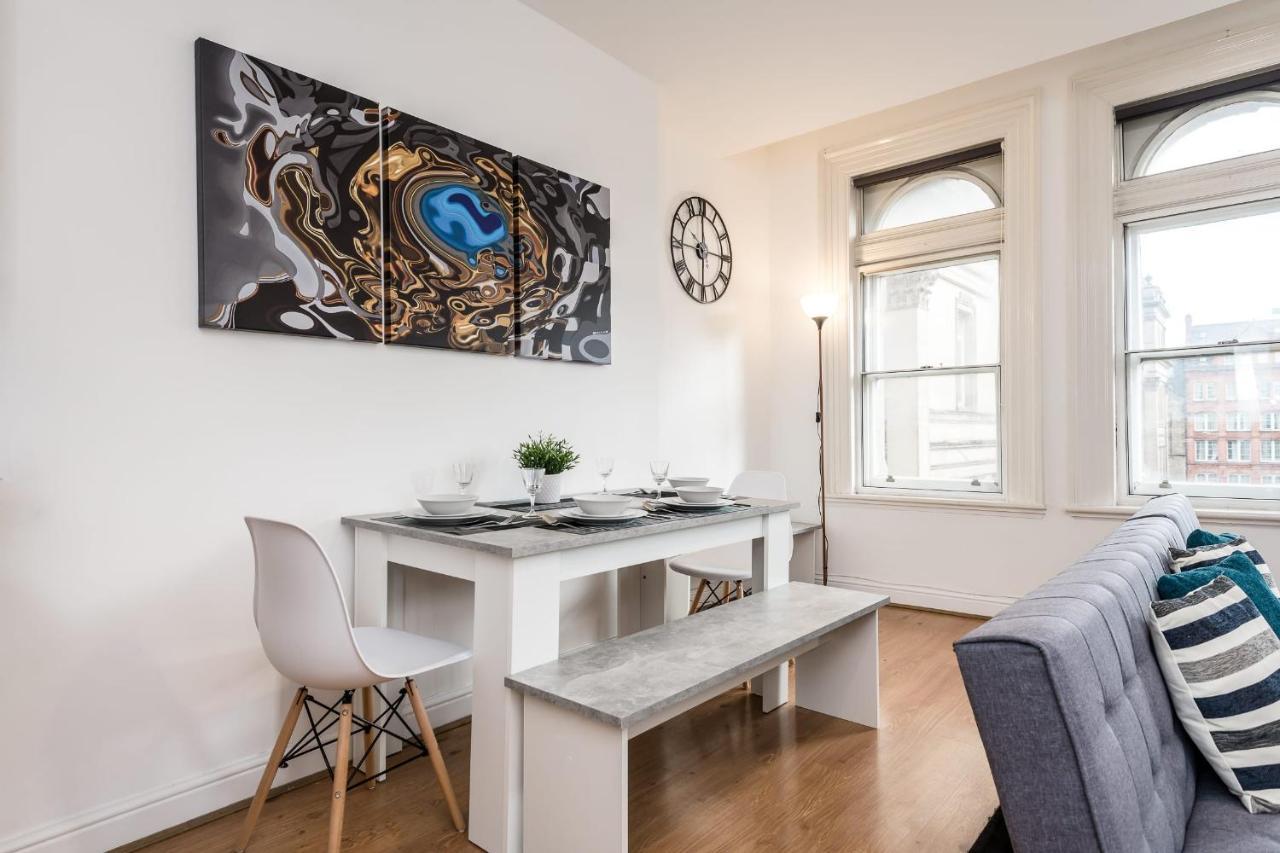 Superb Location, Lovely And Bright 2 Bed Daire Liverpool Dış mekan fotoğraf
