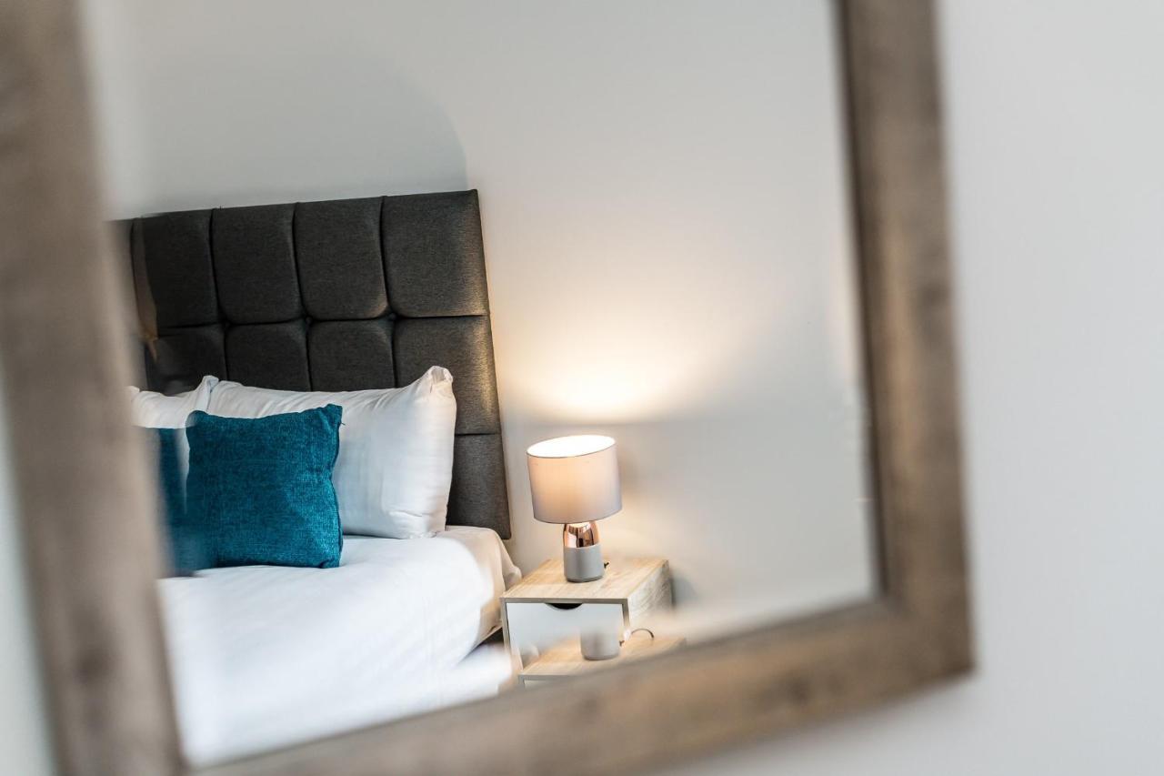 Superb Location, Lovely And Bright 2 Bed Daire Liverpool Dış mekan fotoğraf