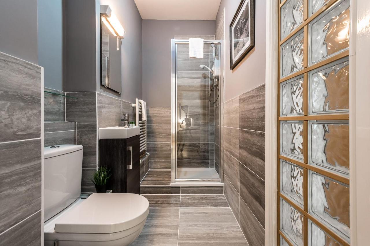 Superb Location, Lovely And Bright 2 Bed Daire Liverpool Dış mekan fotoğraf